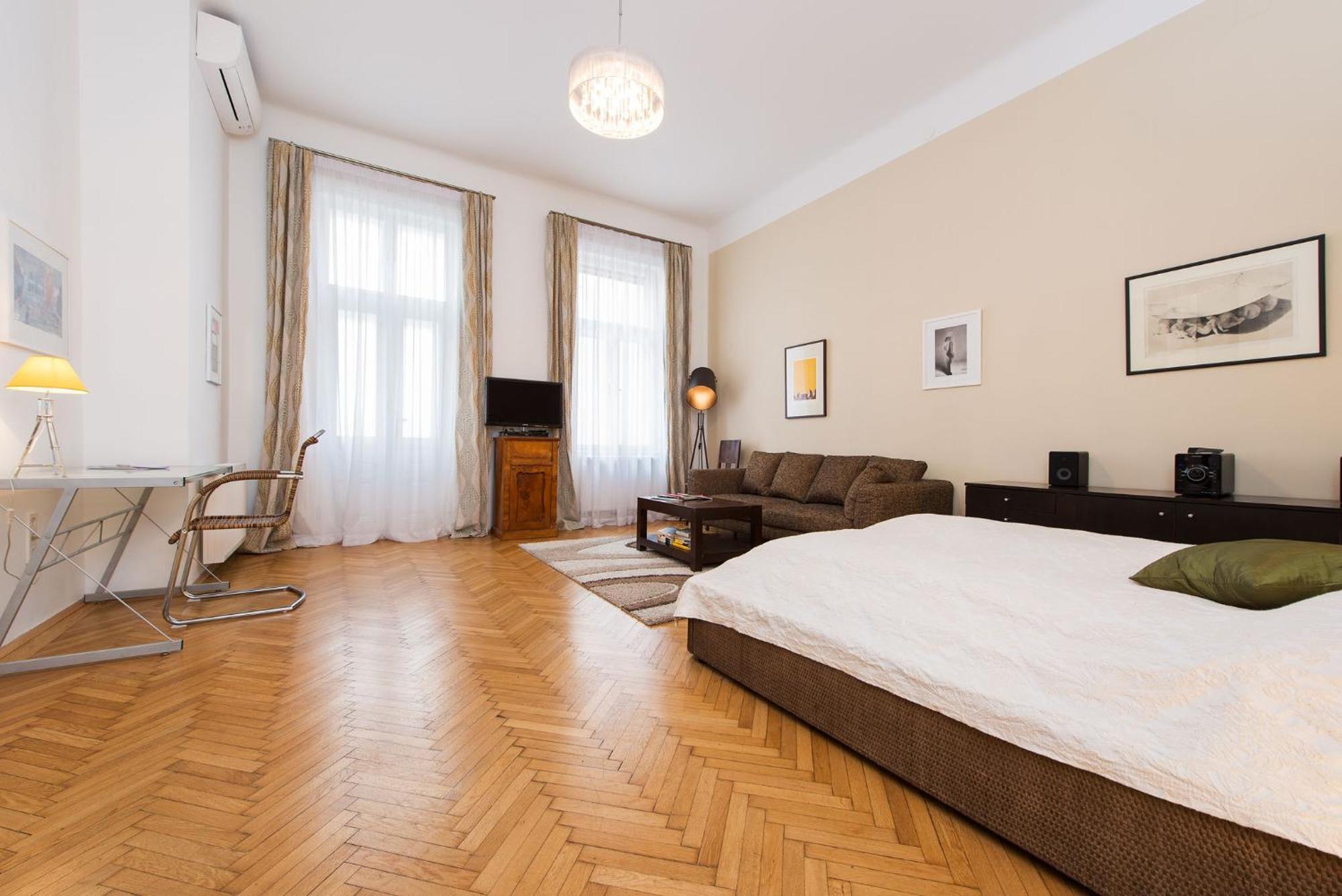 Rosa Linde - Comfort Rooms Vienna Bilik gambar